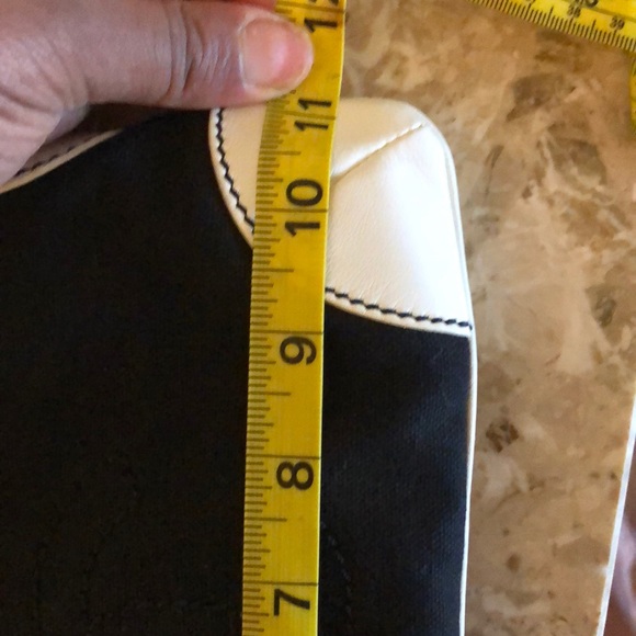 Chanel Handbag - Picture 8 of 8